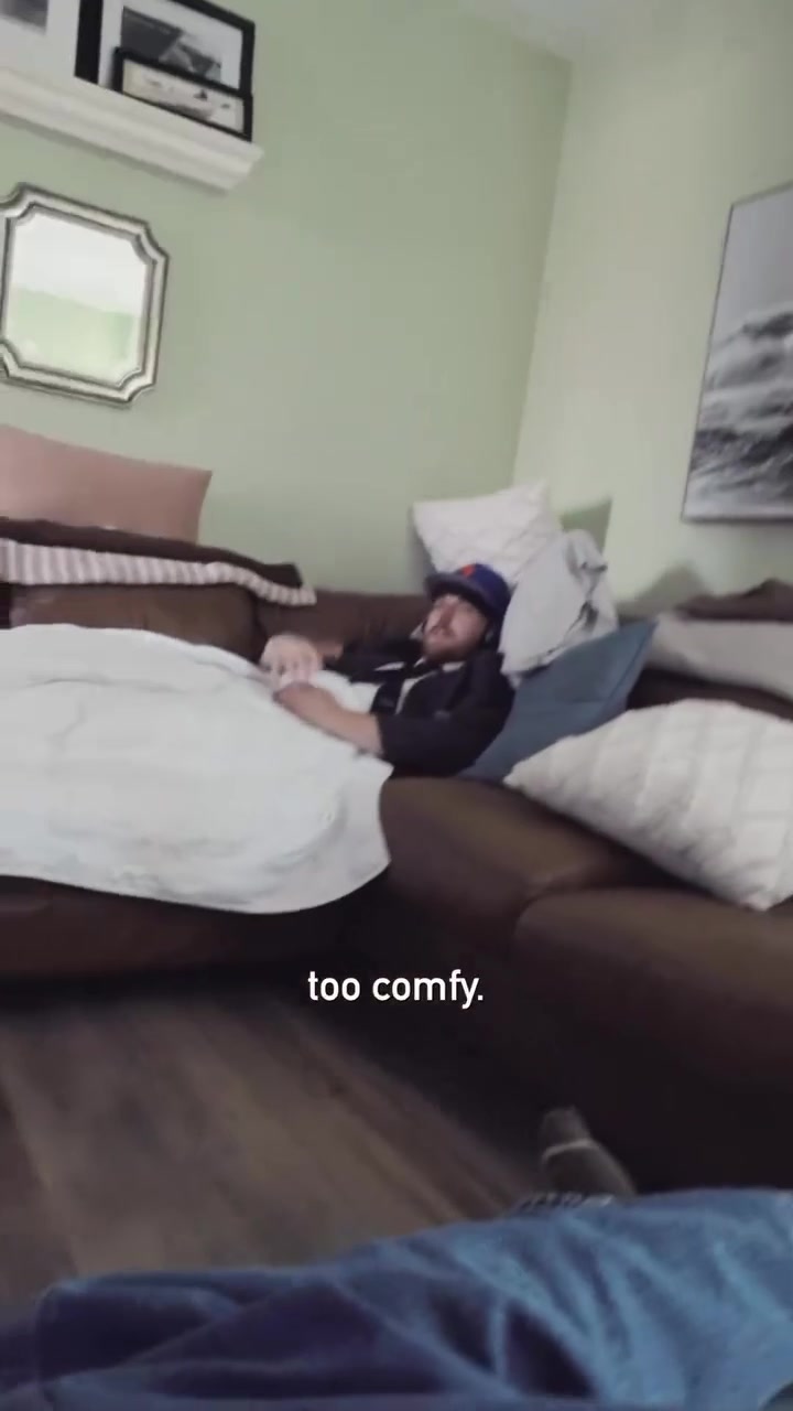 Rate My Couch — episode still